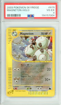 Pokemon Graded: Magneton H19/H32 Skyridge (2003) Holo PSA 4